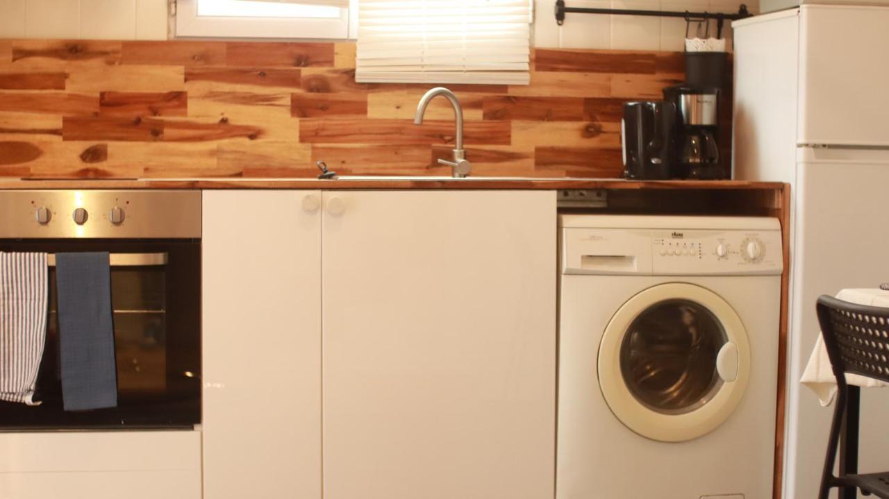 Agreable Maison Avec Parking Gratuit Sur Place. Saint-Denis  Dış mekan fotoğraf